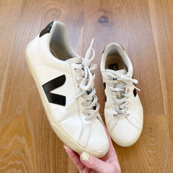 Veja Shoes - Veja Esplar Bi-Color Low Top Sneakers Sz 39 / 8